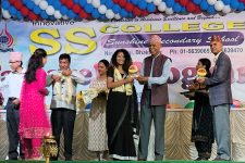 एसएस कलेजमा विदाई तथा मार्गनिर्देशन कार्यक्रम सम्पन्न